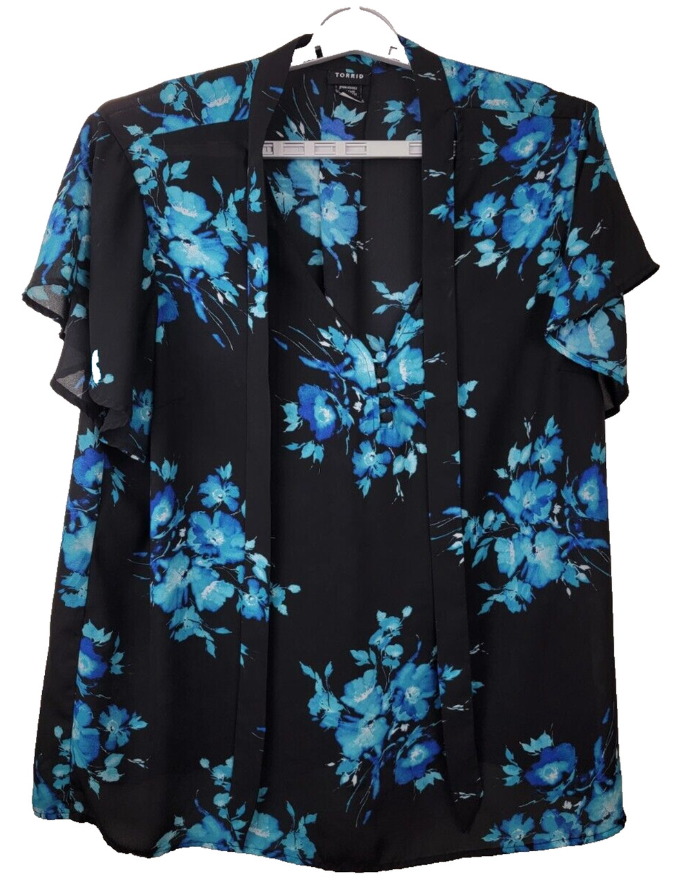 Torrid Black & Blue Floral Print Tie Neck Flutter Sleeve Blouse 10596415 Size 3